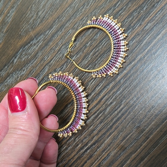 Gorgeous handcrafted Miyuki beaded hoop earrings Hypoallergenic SS Gold-toned - Picture 6 of 6